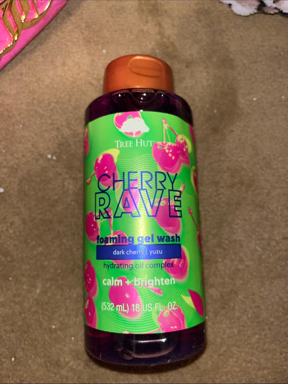 Tree Hut Cherry Rave Foaming Gel Wash - Green & Pink